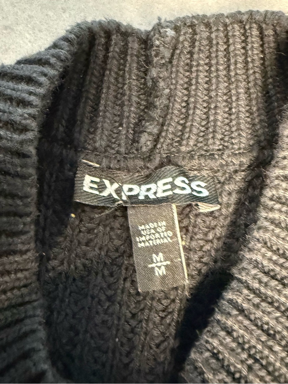 Express Black Ribbed Sleeveless Knit Top - Picture 9 of 10
